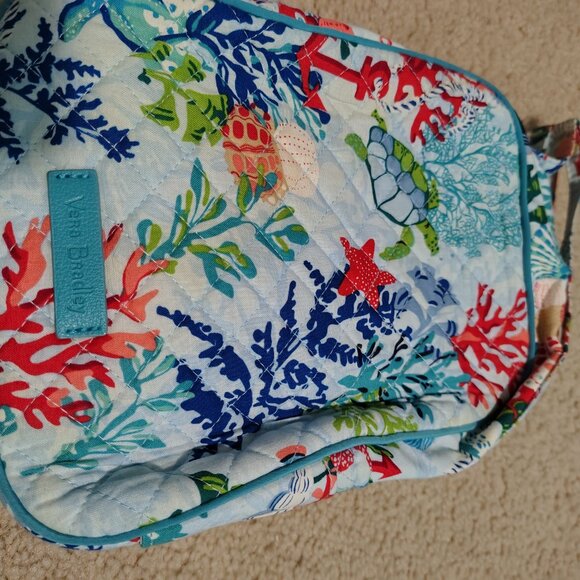 Vera Bradley lemon Grove collection and shore thing lunch bag - Picture 8 of 10